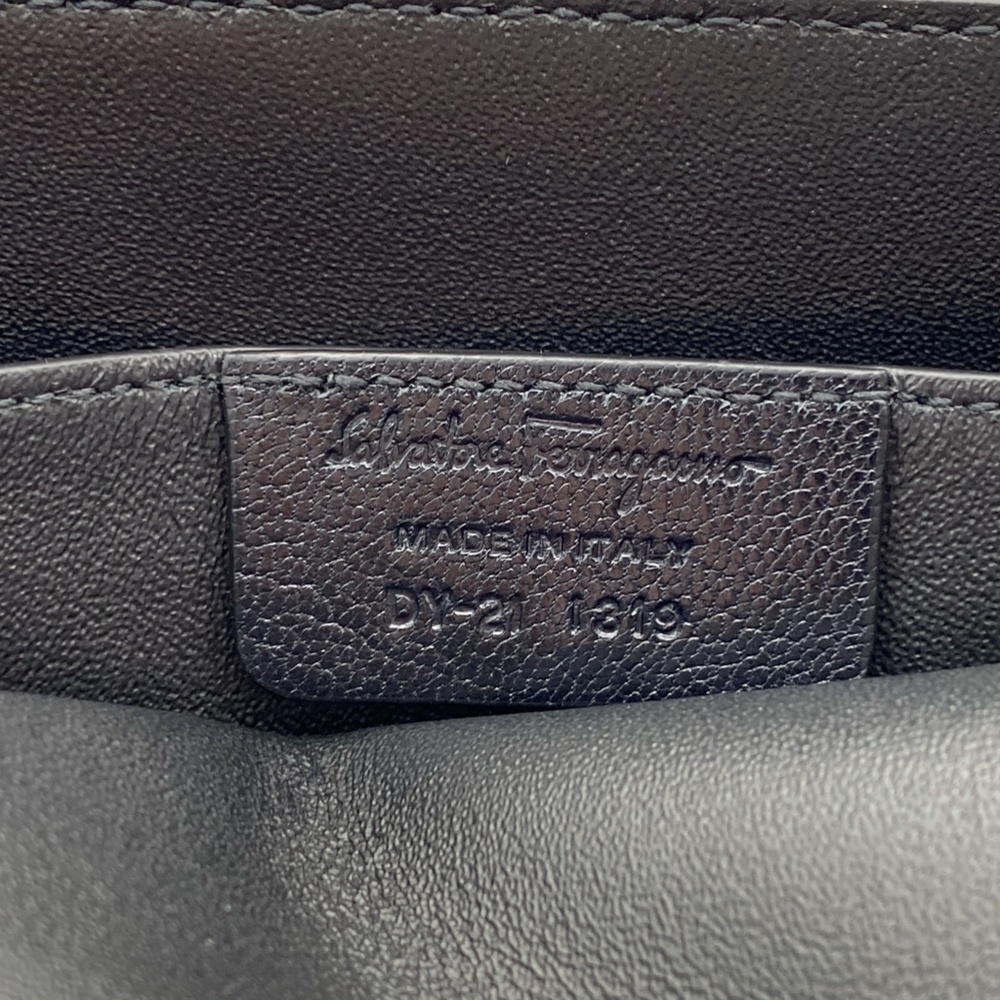 Salvatore Ferragamo Trifolio shoulder bag - Picture 14 of 16